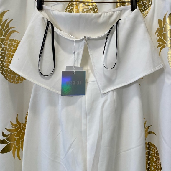 White MISGUIDED Strapless Jumpsuit - Picture 8 of 9